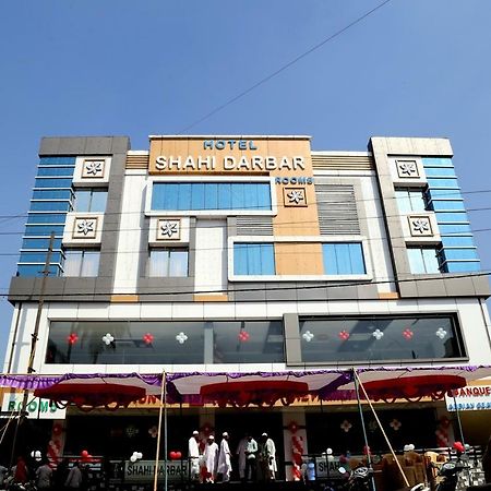 Hotel Shahi Darbar Navsari Kültér fotó